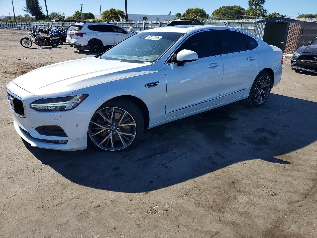 S90