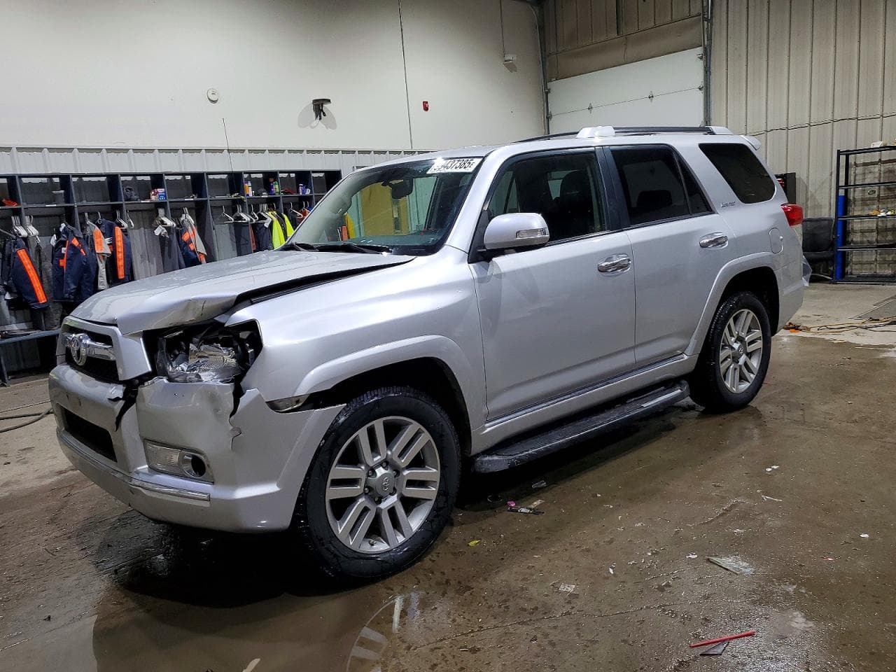 4RUNNER