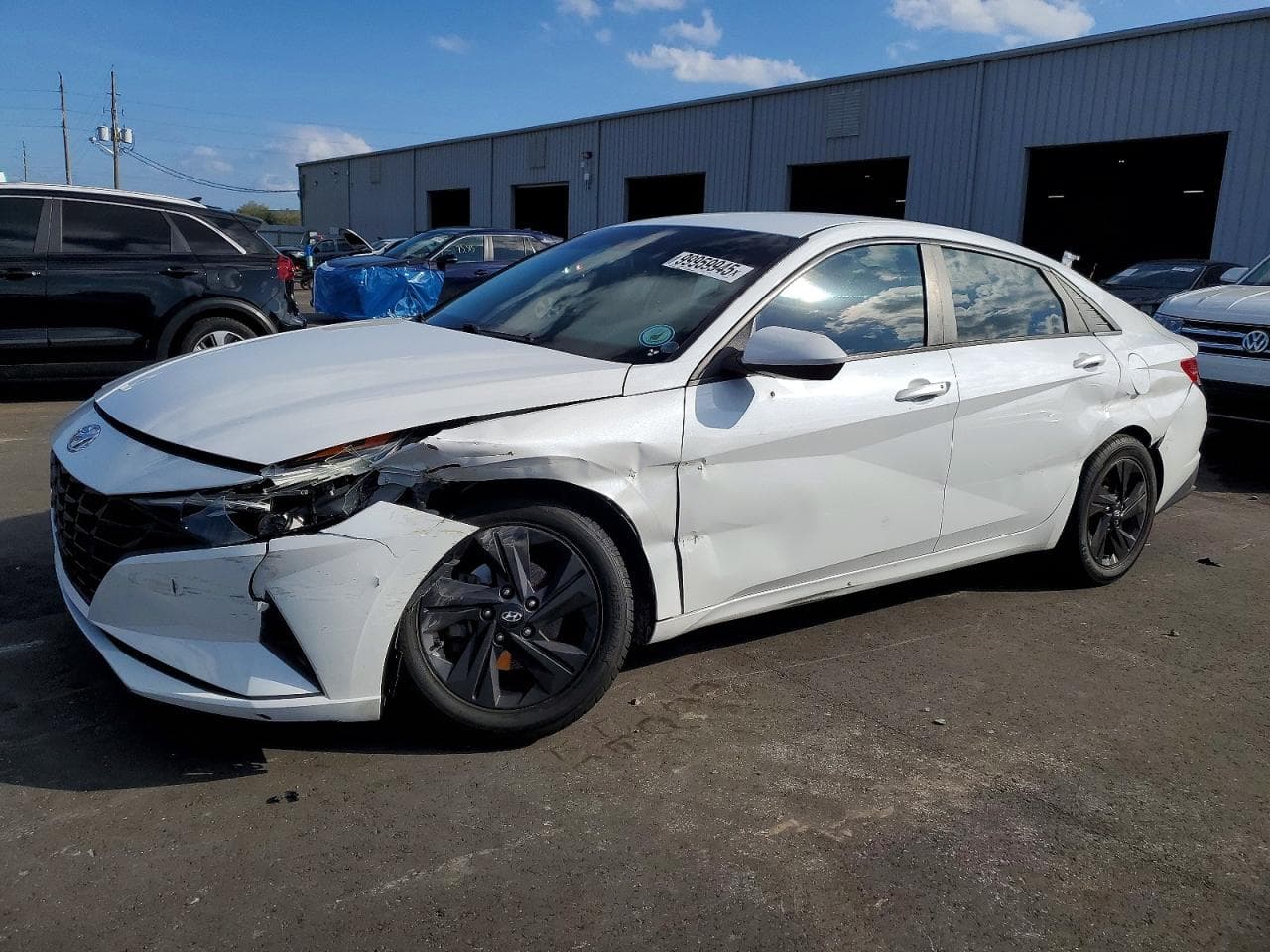 ELANTRA