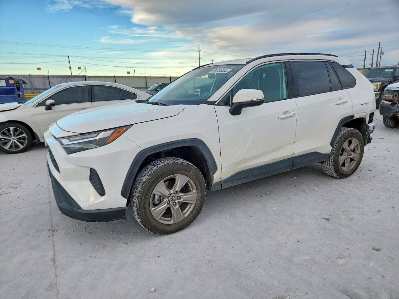RAV4