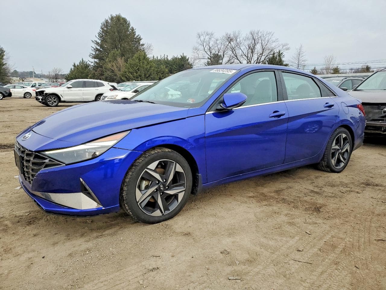ELANTRA