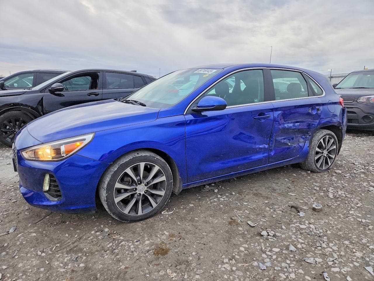 ELANTRA