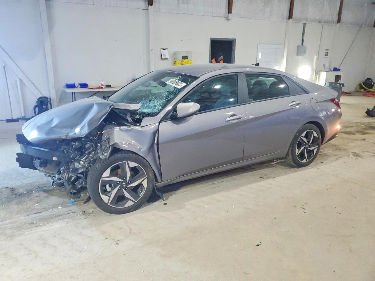 ELANTRA