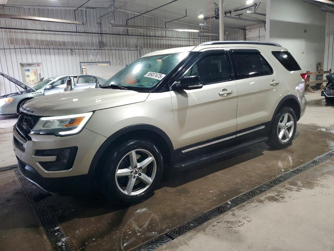 EXPLORER