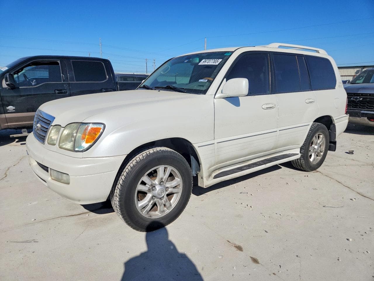 LX470