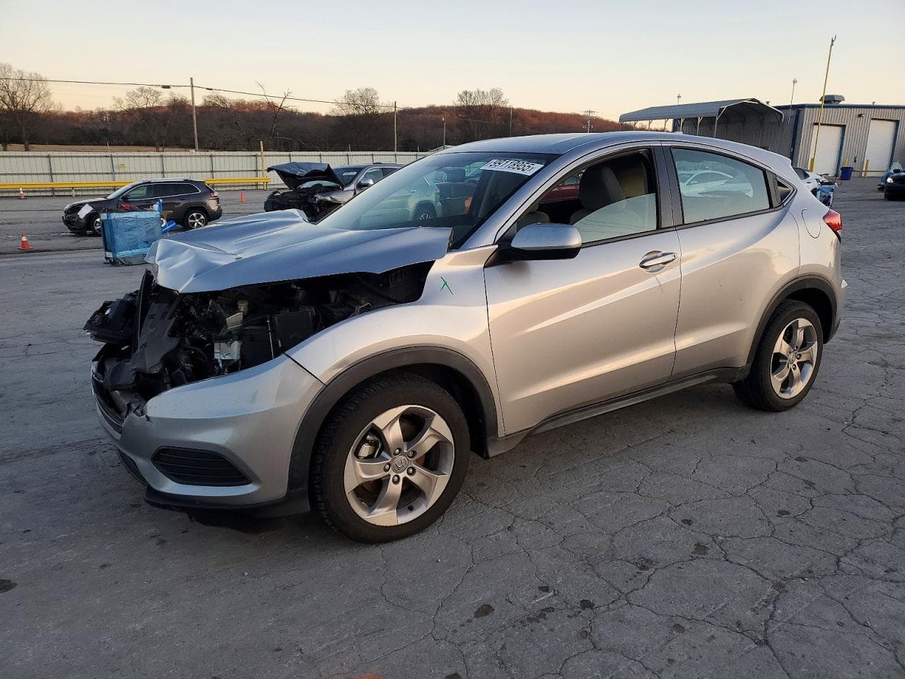 HR-V