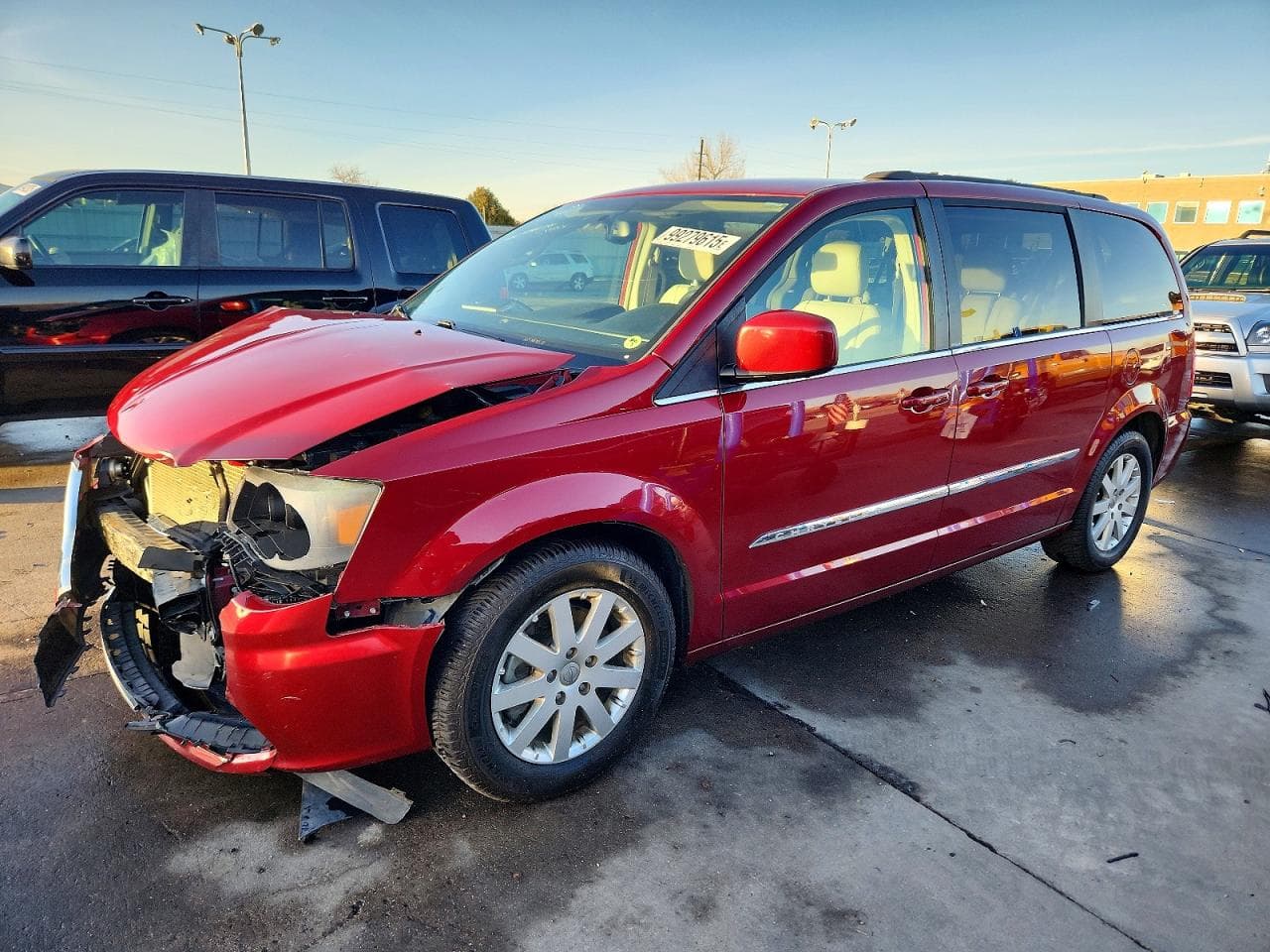 MINIVAN