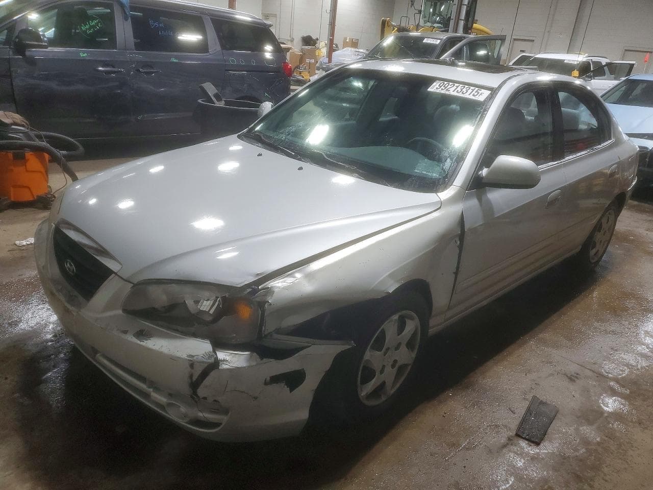 ELANTRA