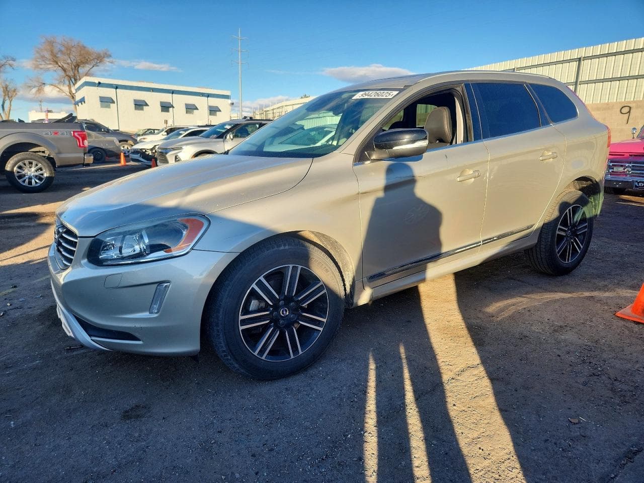 XC60
